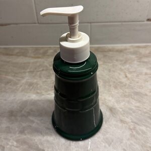 Longaberger soap pump evergreen
